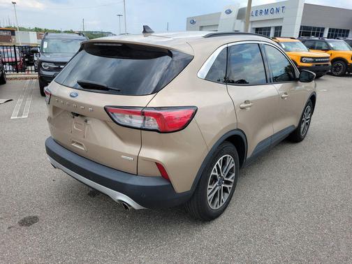 DESERT GOLD METALLIC 2020 Ford Escape SEL