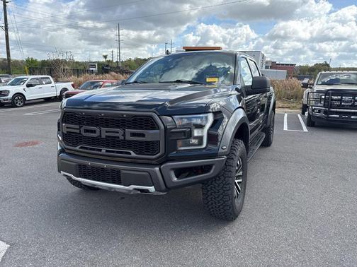2020 Ford F-150 Raptor