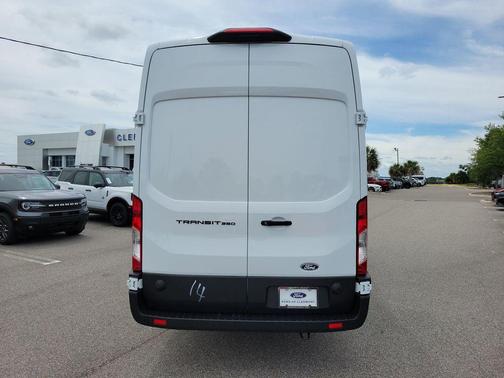 OXFORD WHITE 2026 Ford Transit-350 Base
