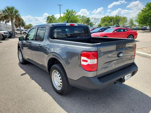 CARBONIZED GRAY METALLIC 2025 Ford Maverick XL