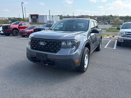 CARBONIZED GRAY METALLIC 2025 Ford Maverick XL