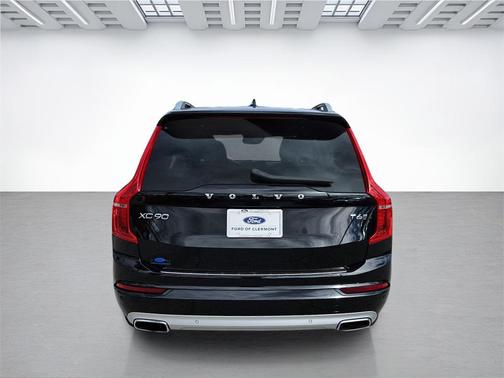 2019 Volvo XC90 T6 Momentum