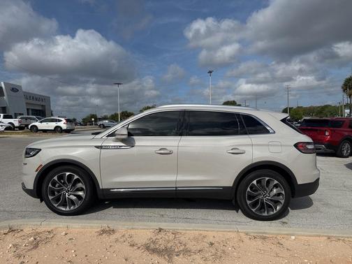 2023 Lincoln Nautilus Reserve