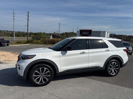 2021 Ford Explorer ST