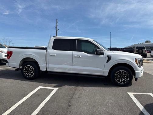 OXFORD WHITE 2023 Ford F-150 XLT