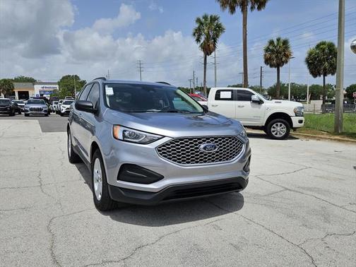 2024 Ford Edge SE