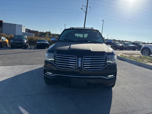 2016 Lincoln Navigator Select