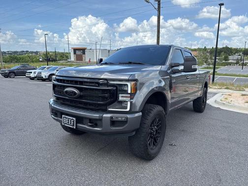 CARBONIZED GRAY 2022 Ford F-250 Lariat