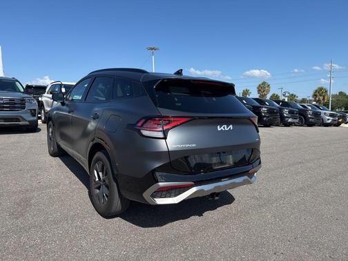 Shadow Matte Gray 2024 Kia Sportage Hybrid SX-Prestige