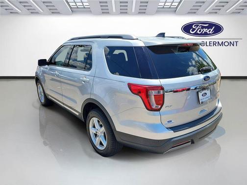 INGOT SILVER METALLIC 2019 Ford Explorer XLT