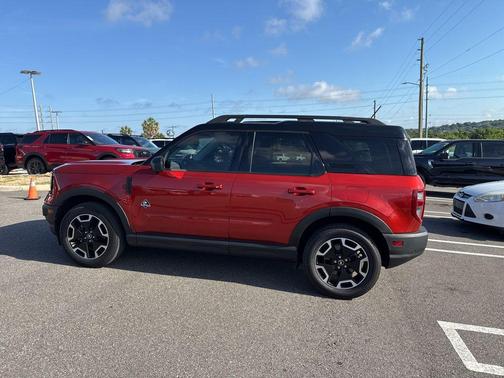HOT PEPPER RED TC 2022 Ford Bronco Sport Outer Banks