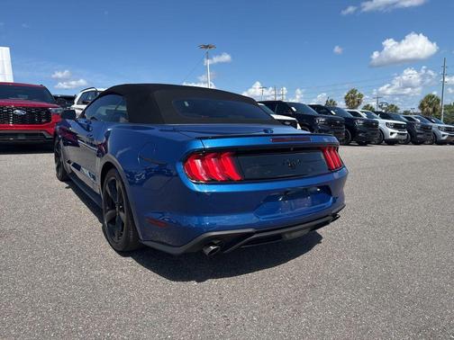ATLAS BLUE METALLIC 2022 Ford Mustang EcoBoost