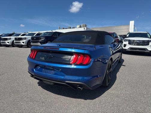ATLAS BLUE METALLIC 2022 Ford Mustang EcoBoost