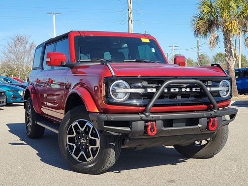 2023 Ford Bronco Outer Banks