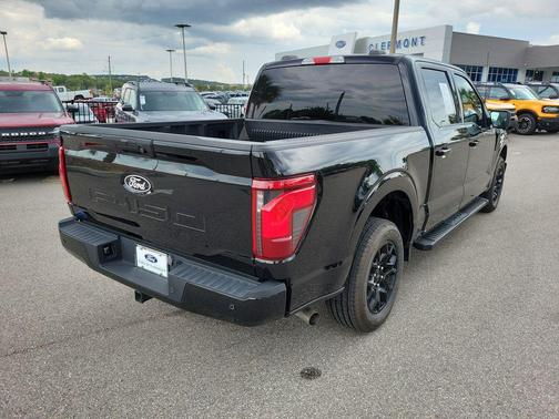 AGATE BLACK METALLIC 2024 Ford F-150 XLT
