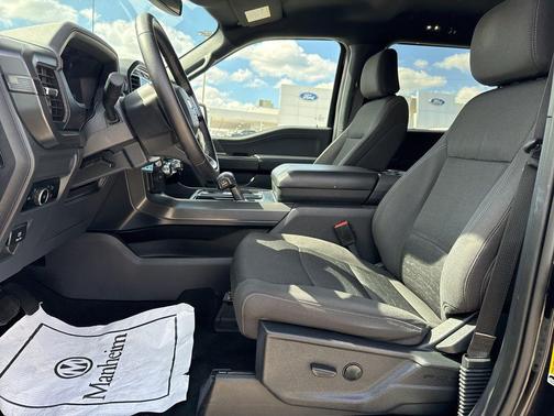 AGATE BLACK METALLIC 2024 Ford F-150 XLT