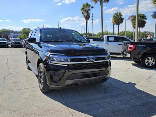 2022 Ford Expedition XLT