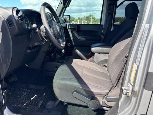 Billet Silver Metallic Clearcoat 2018 Jeep Wrangler JK Unlimited Sport