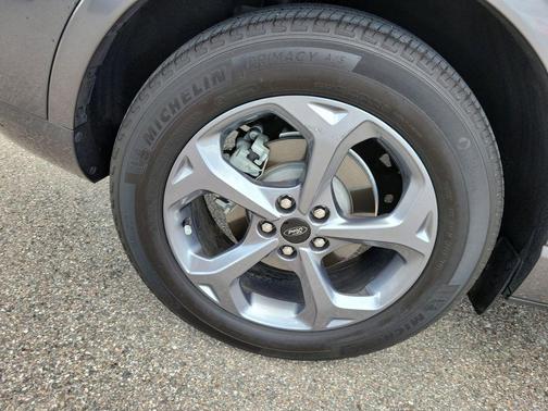 CARBONIZED GRAY METALLIC 2023 Ford Escape ST-Line