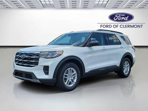 Star White Metallic Tri-Coat 2026 Ford Explorer Active