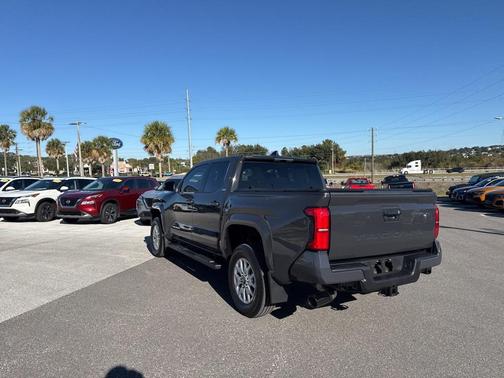 2025 Toyota Tacoma SR5