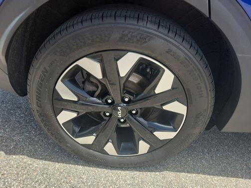 Sapphire Blue 2023 Kia Sportage X-Line