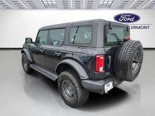 Shadow Black 2025 Ford Bronco Base