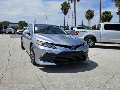 2022 Toyota Camry XLE