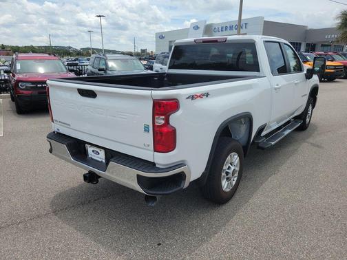 Summit White 2025 Chevrolet Silverado 2500 LT
