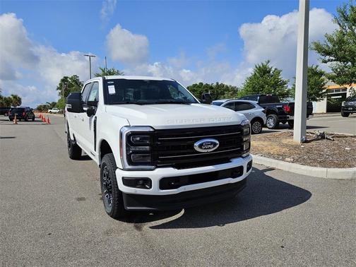 2025 Ford F-250 Platinum