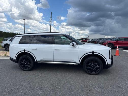 Glacial White Pearl 2027 Kia Telluride Hybrid SX