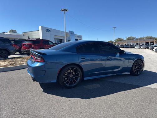 2022 Dodge Charger R/T Scat Pack