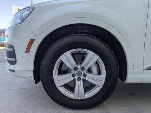 2018 Audi Q7 2.0T Premium Plus