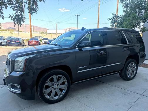 2017 GMC Yukon Denali
