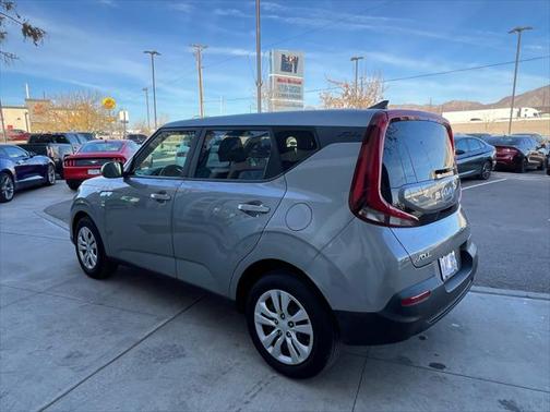 2022 Kia Soul LX CVT