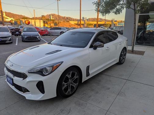 2021 Kia Stinger GT-Line