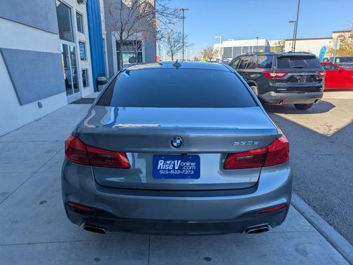 2018 BMW 530 i