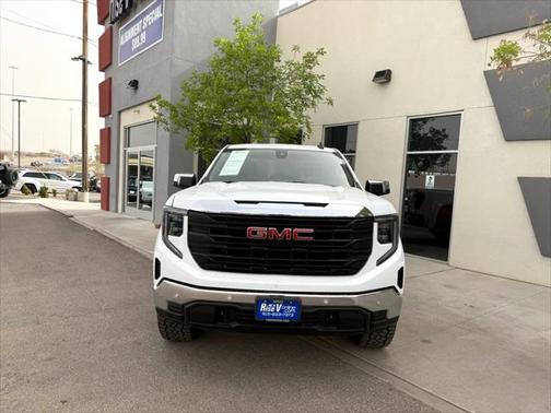 2024 GMC Sierra 1500 Pro