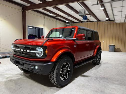 2024 Ford Bronco Outer Banks 4-Door