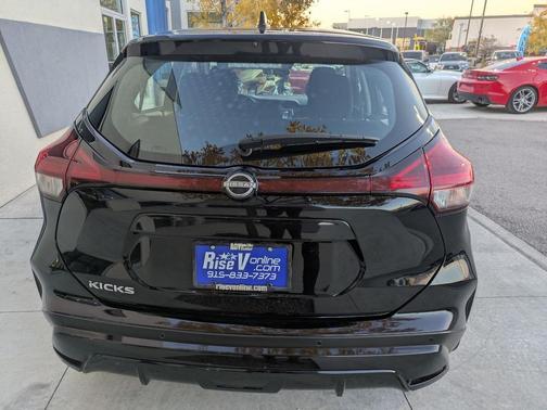 2024 Nissan Kicks S