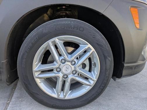 2020 Hyundai KONA SE