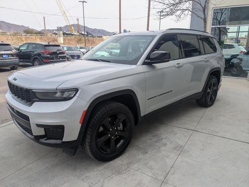 2023 Jeep Grand Cherokee L Altitude