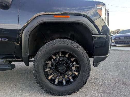 2022 GMC Sierra 2500 Denali