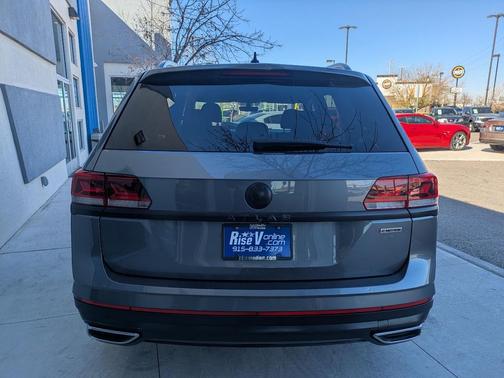 2021 Volkswagen Atlas S