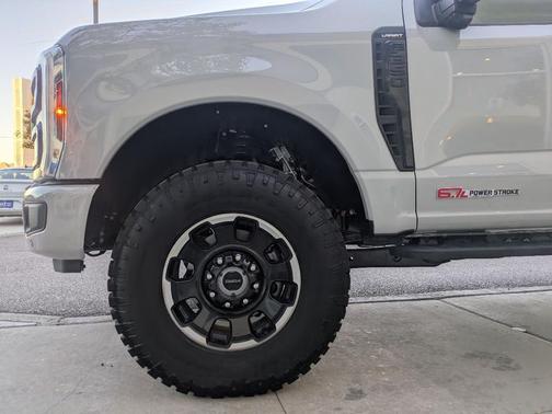2025 Ford F-350 Lariat