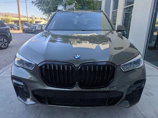 GREEN 2022 BMW X5 sDrive40i