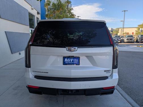 2021 Cadillac Escalade Sport