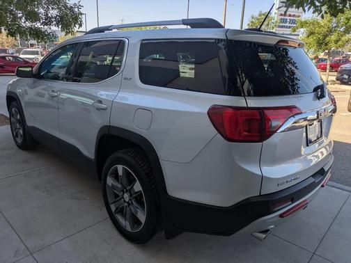 SILVER 2018 GMC Acadia SLT-2