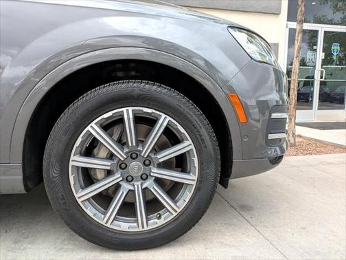 2019 Audi Q7 45 Premium Plus