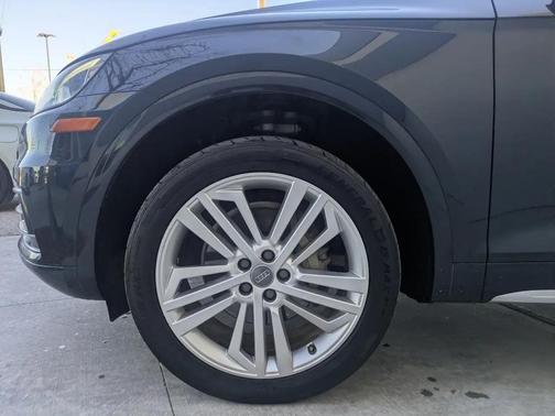 2018 Audi Q5 2.0T Premium Plus